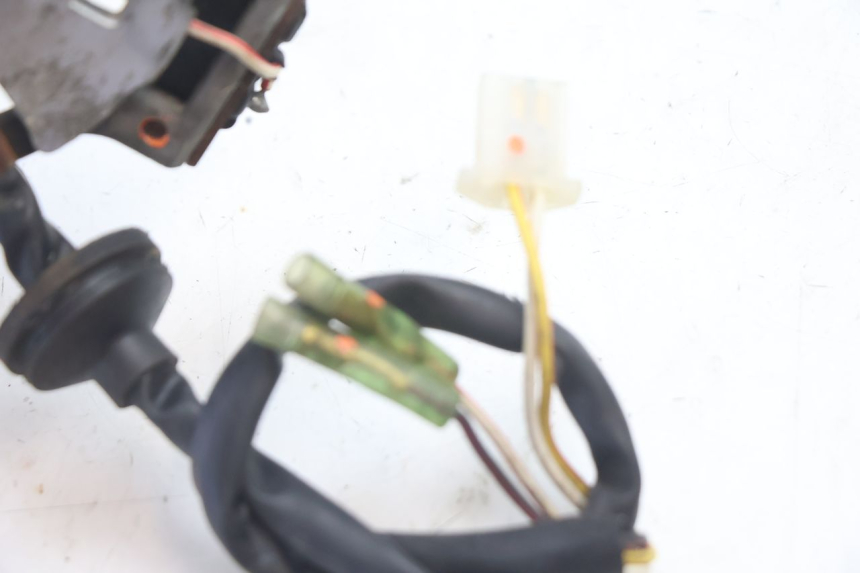 photo de STATOR MBK EVOLIS 80 (1993 - 1999) - Fixing points details