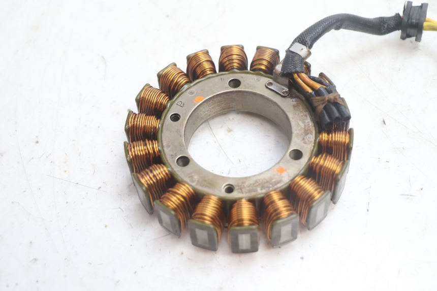 photo de STATOR HONDA FJS SILVER WING SILVERWING 400 (2005 - 2008) - Component detail