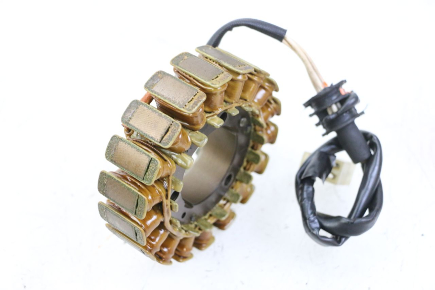 photo de STATOR YAMAHA FZ6 FAZER S2 600 (2007 - 2011) - Alternative perspective