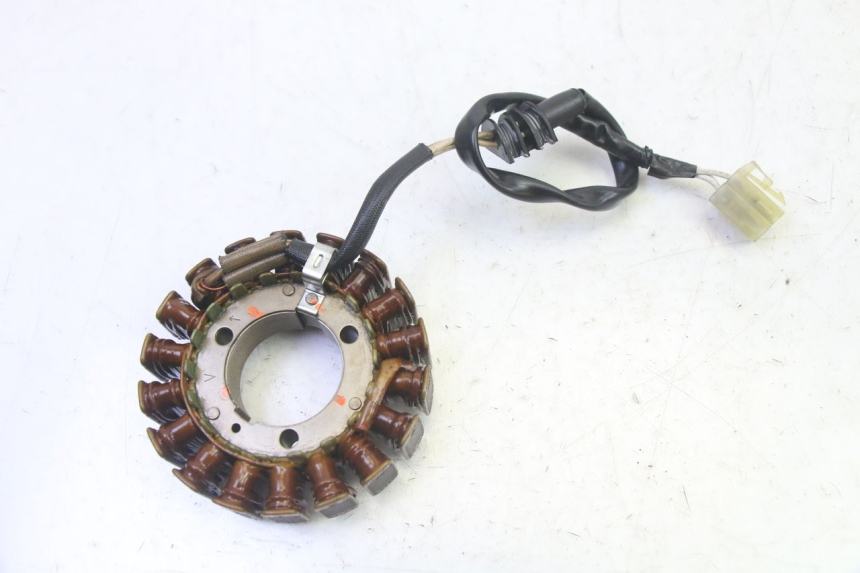 photo de STATOR YAMAHA FZ6 N FAZER 600 (2004 - 2006) - Main view