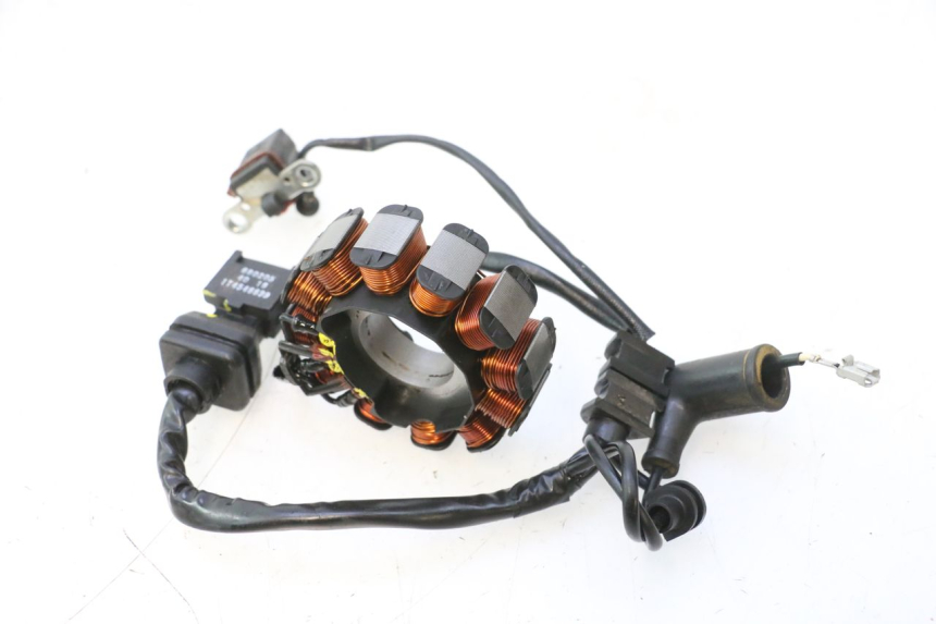 photo de STATOR PIAGGIO LIBERTY IGET S 125 (2016 - 2020) - Alternative perspective