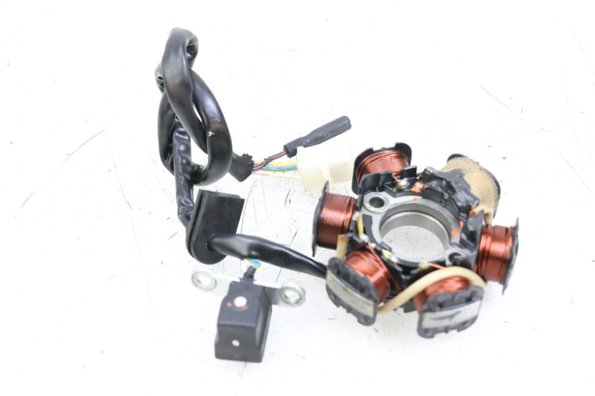 photo de STATOR PEUGEOT SPEEDFIGHT 4 2T 50 (2015 - 2019) - Main view