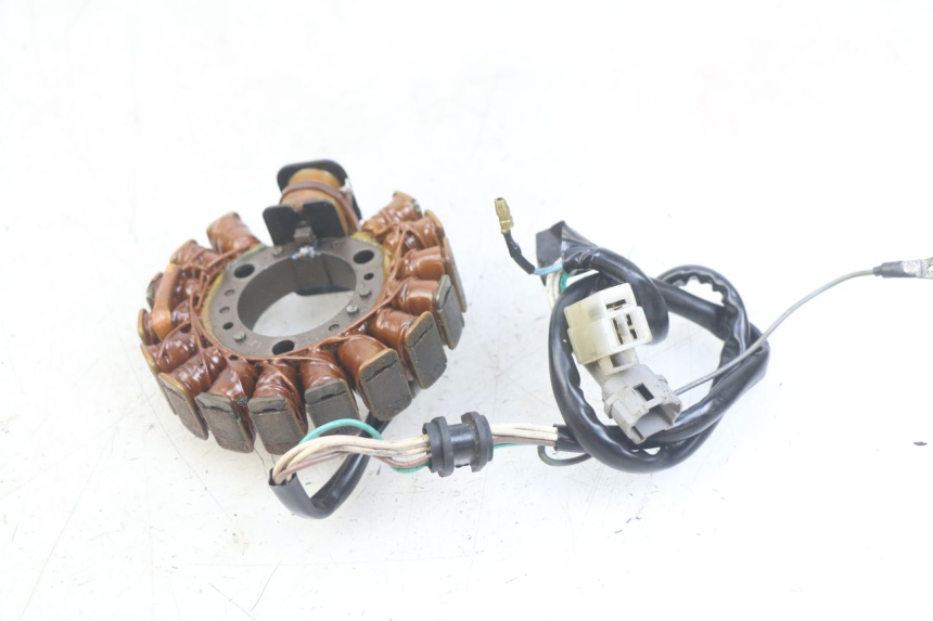 photo de STATOR YAMAHA SR 125 (1982 - 2003) - Alternative perspective