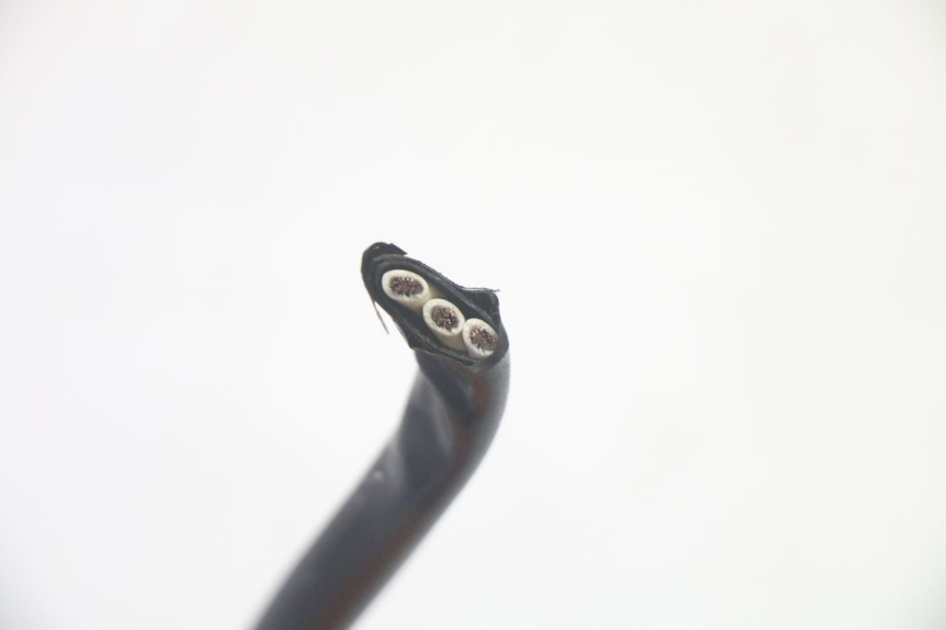 photo de STATOR YAMAHA TDM ABS 900 (2002 - 2014) - Surface and material condition