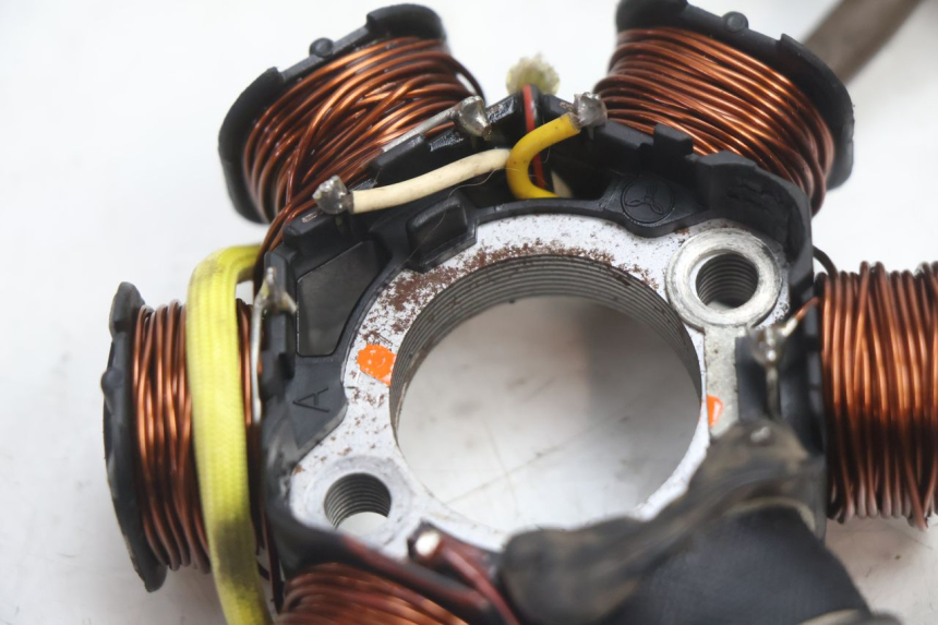 photo de STATOR PEUGEOT VIVACITY 50 (1998 - 2003) - Component detail