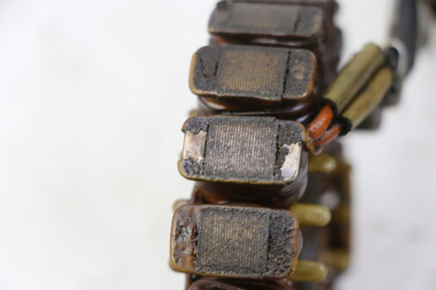 photo de STATOR YAMAHA X-MAX XMAX 125 (2010 - 2013) - Fixing points details