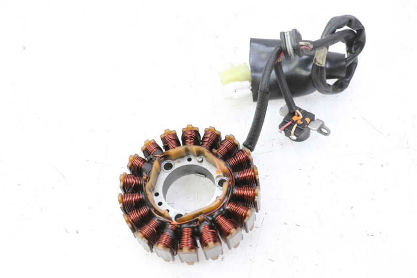 photo de STATOR YAMAHA X-MAX XMAX 250 (2006 - 2009) - Main view