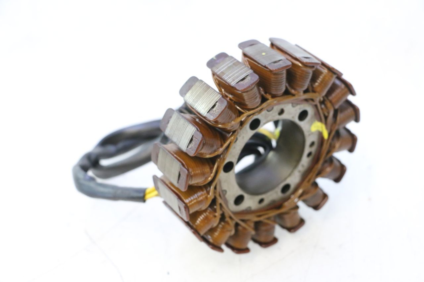 photo de STATOR HONDA XLV VARADERO 125 (2007 - 2012) - Zoom on usage condition