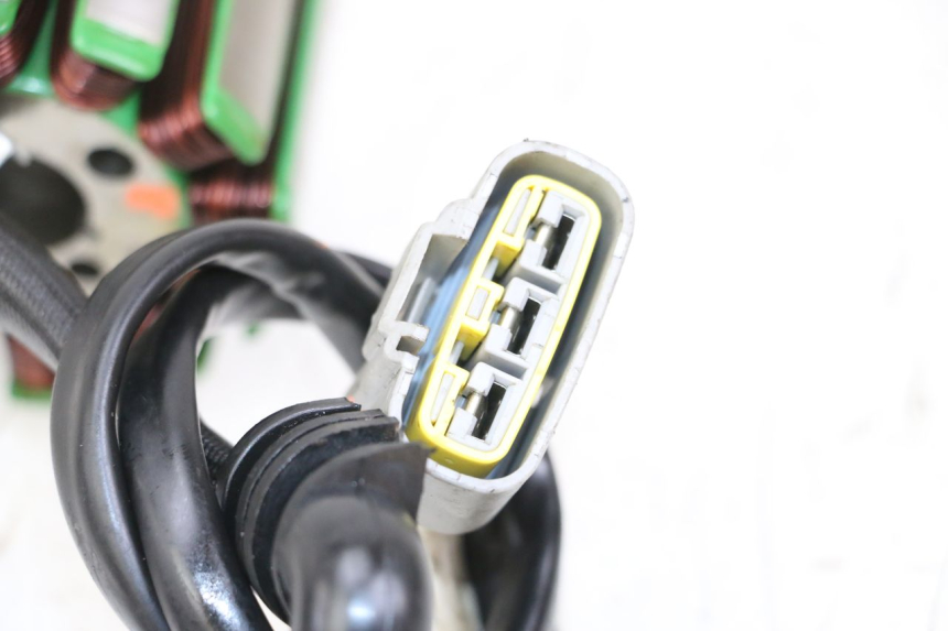 photo de STATOR YAMAHA FZ1 FAZER 1000 (2007 - 2009) - Technical close-up