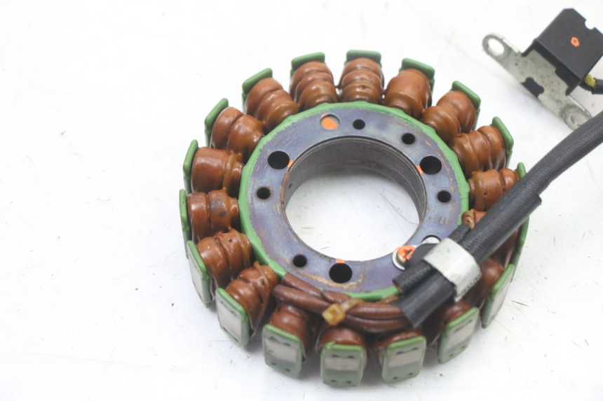 photo de STATOR YAMAHA FZS FAZER 600 (2001 - 2003) - Product overview