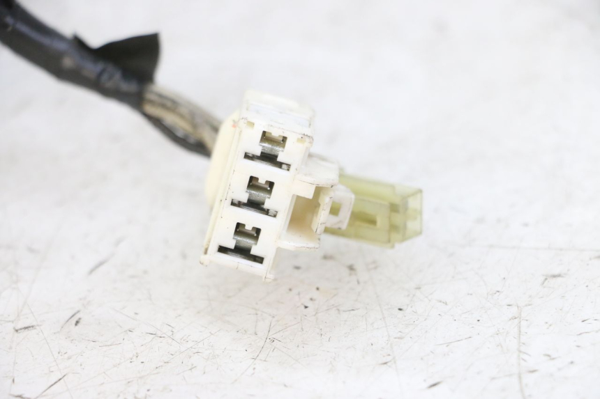 photo de STATOR YAMAHA FZS FAZER 600 (2001 - 2003) - Zoom on usage condition