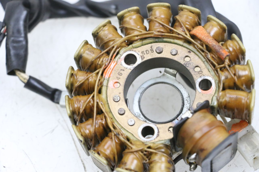 photo de STATOR YAMAHA YP MAJESTY 125 (2002 - 2006) - Technical close-up