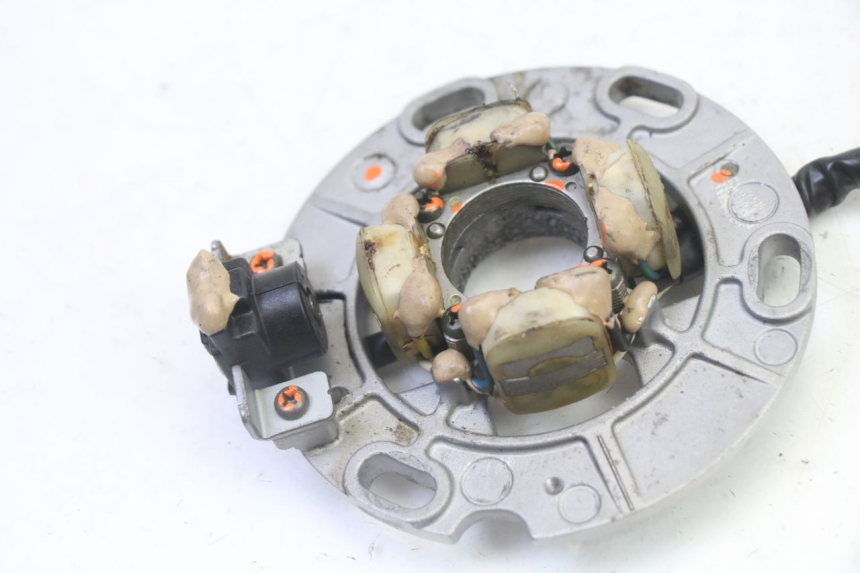 photo de STATOR YAMAHA YZ 125 (1998 - 2005) - Component detail