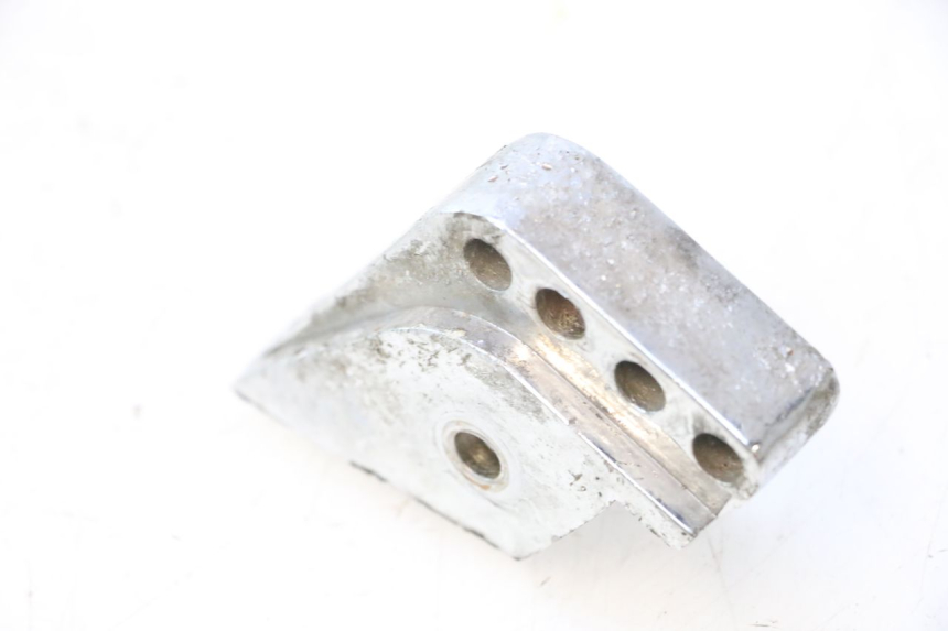 photo de SHOCK ABSORBER MOUNT PEUGEOT TREKKER 50 (1995 - 2004) - Technical close-up