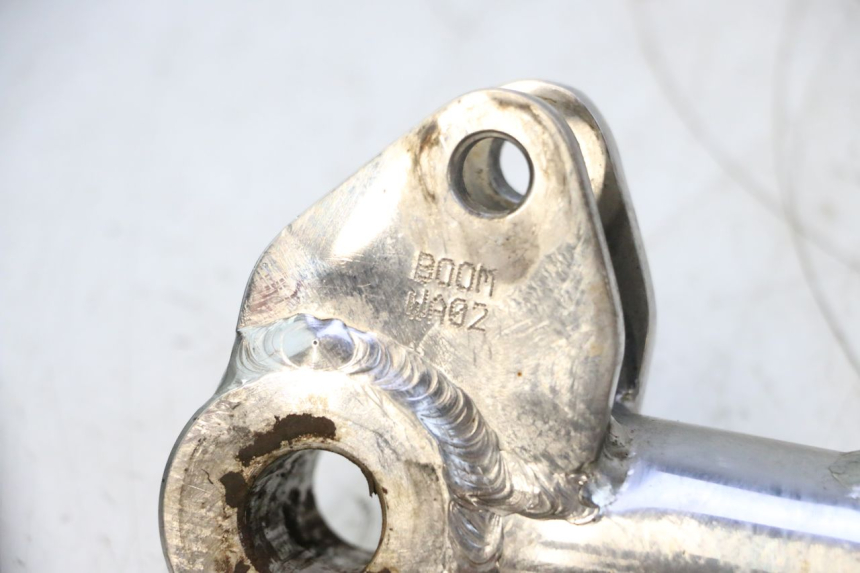 photo de SHOCK ABSORBER MOUNT BOOM TRIKE FUN 500 (2004 - 2010) - Component detail