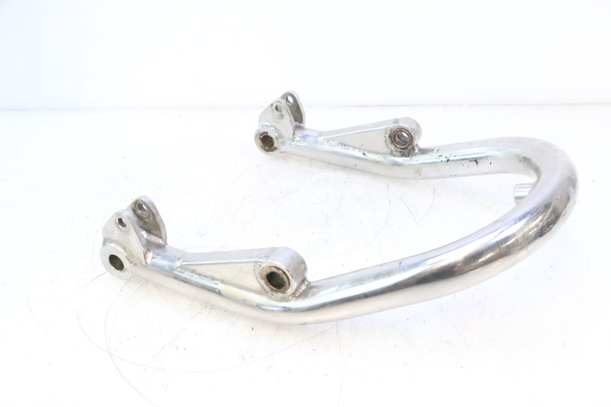 photo de SHOCK ABSORBER MOUNT BOOM TRIKE FUN 500 (2004 - 2010) - Additional view of the item