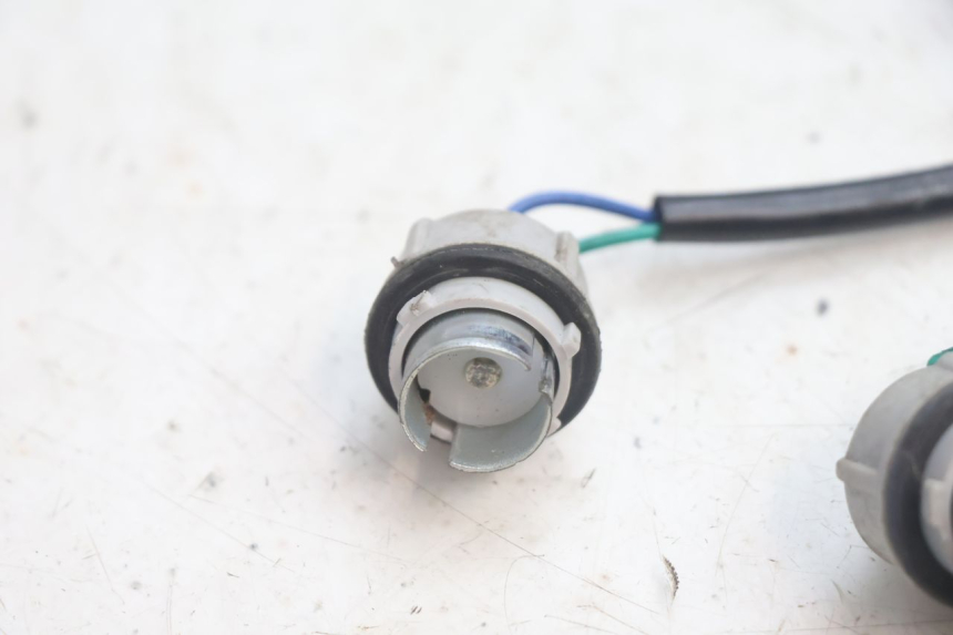 photo de BULB HOLDER PEUGEOT KISBEE 4T 50 (2018 - 2022) - Component detail