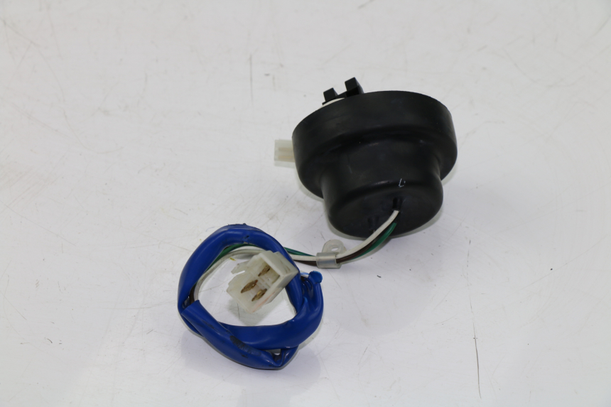 photo de BULB HOLDER KYMCO K-XCT 125 (2013 - 2017) - Alternative perspective