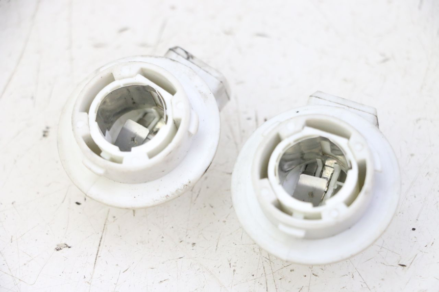 photo de BULB HOLDER PIAGGIO LXV 4T 50 (2009 - 2013) - Main view