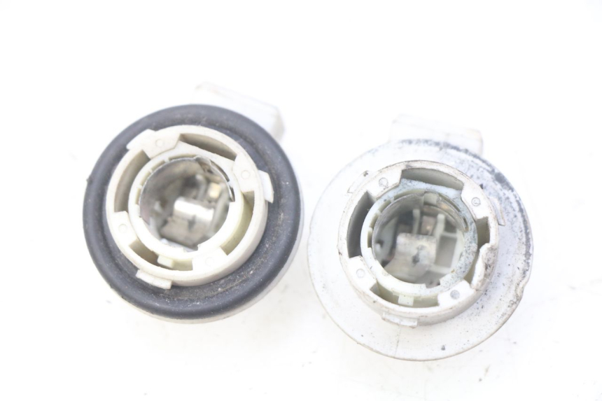 photo de BULB HOLDER PIAGGIO VESPA LX 125 (2005 - 2010) - Main view