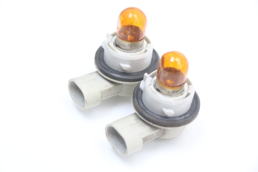 photo de BULB HOLDER PIAGGIO X10 125 (2012 - 2017) - Zoom on usage condition