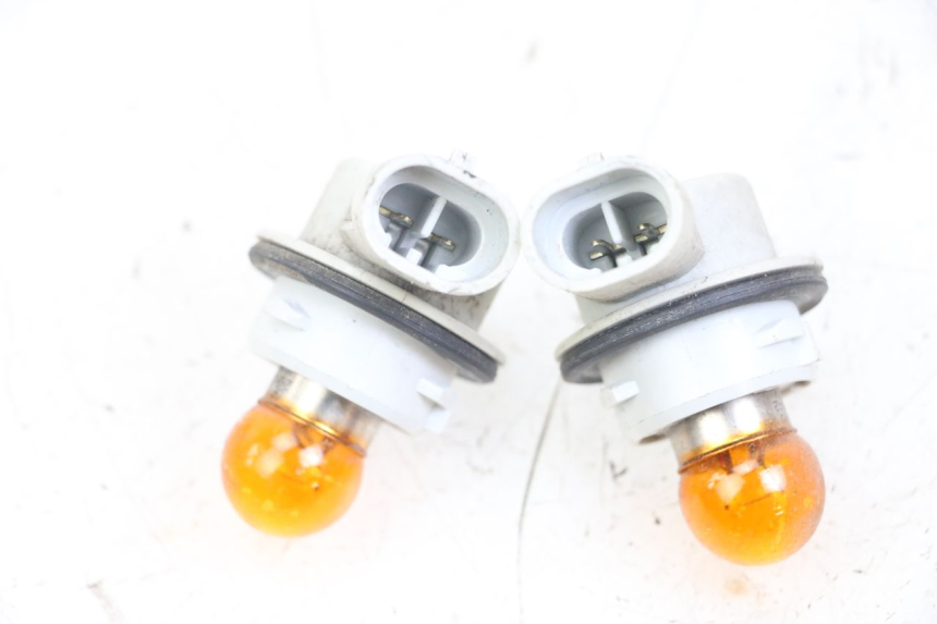 photo de BULB HOLDER PIAGGIO X10 125 (2012 - 2017) - Zoom on usage condition