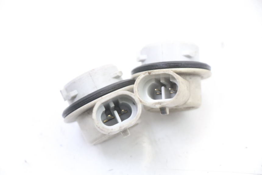 photo de BULB HOLDER YAMAHA X-MAX XMAX ABS 250 (2010 - 2014) - Zoom on usage condition