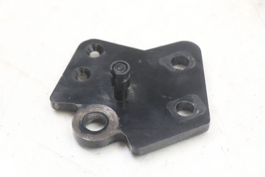 photo de STAND MOUNT HUSQVARNA SVARTPILEN 401 (2018 - 2023) - Zoom on usage condition