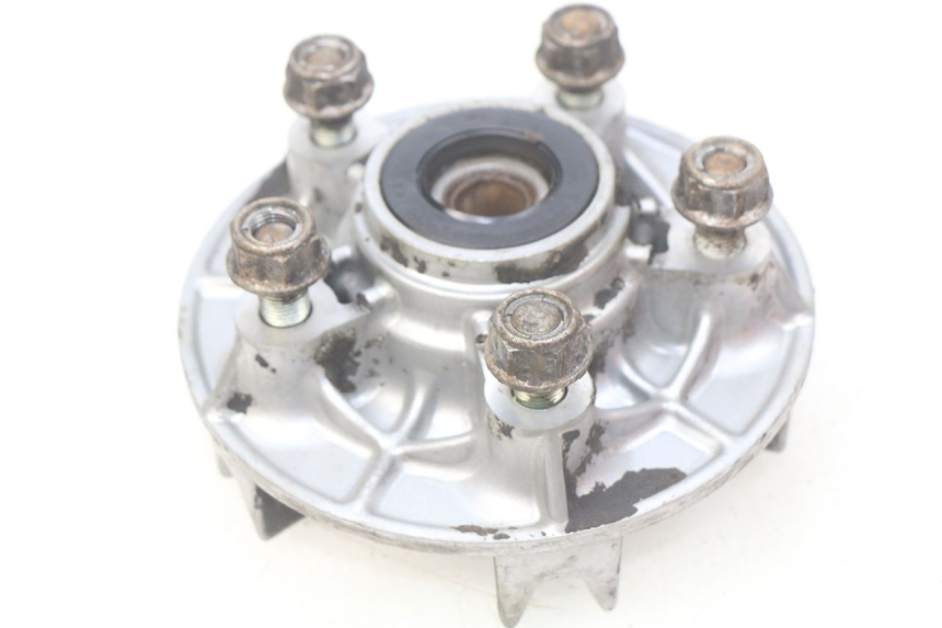 photo de SPROCKET CARRIER HONDA CB 500 (1997 - 2003) - Alternative perspective