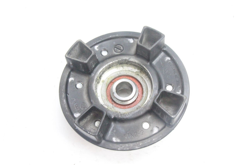 photo de SPROCKET BRACKET KAWASAKI ER-6 ER6 F ABS 650 (2012 - 2016) - Zoom on usage condition