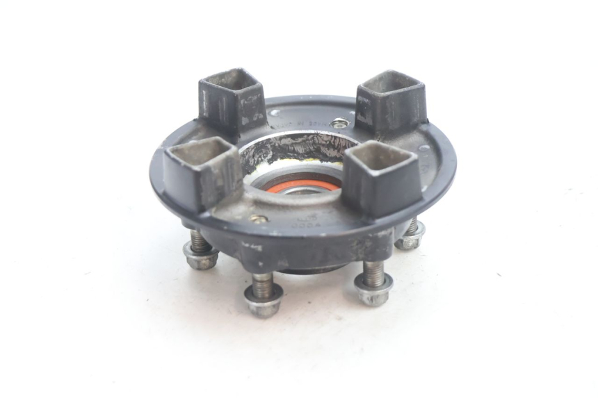 photo de SPROCKET MOUNT KAWASAKI ER-6 ER6 N 650 (2005 - 2009) - Alternative perspective