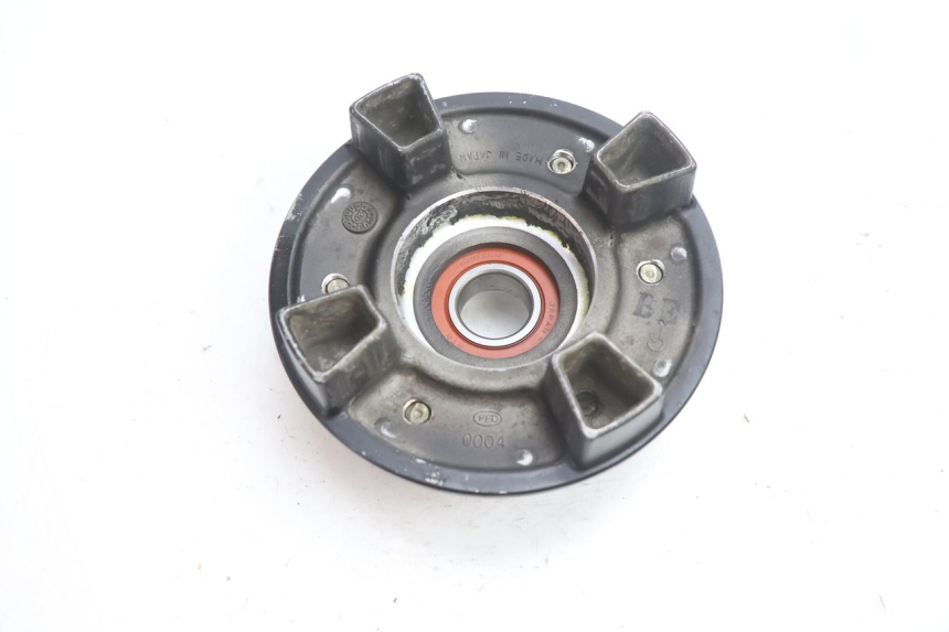 photo de SPROCKET MOUNT KAWASAKI ER-6 ER6 N 650 (2005 - 2009) - Technical close-up
