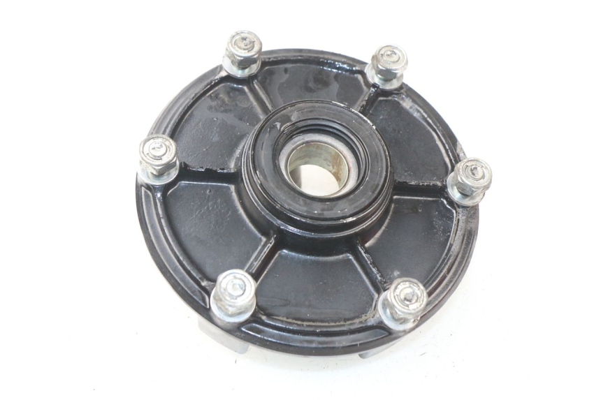 photo de SPROCKET MOUNT YAMAHA FZ8 800 (2010 - 2016) - Component detail