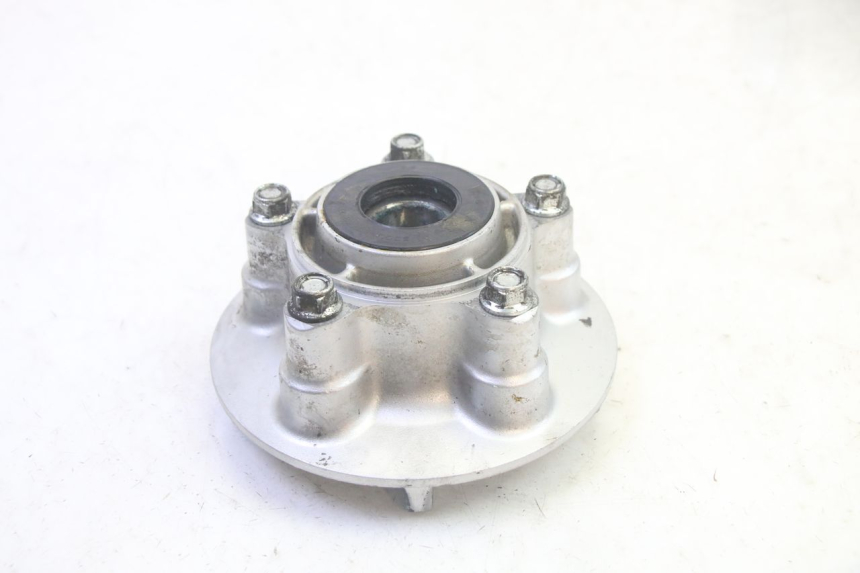 photo de SPROCKET MOUNT SUZUKI GSF N BANDIT 600 (1996 - 1999) - Alternative perspective