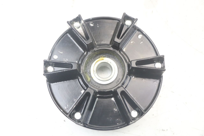 photo de SPROCKET CARRIER YAMAHA MT-07 MT07 ABS 700 (2014 - 2017) - Alternative perspective