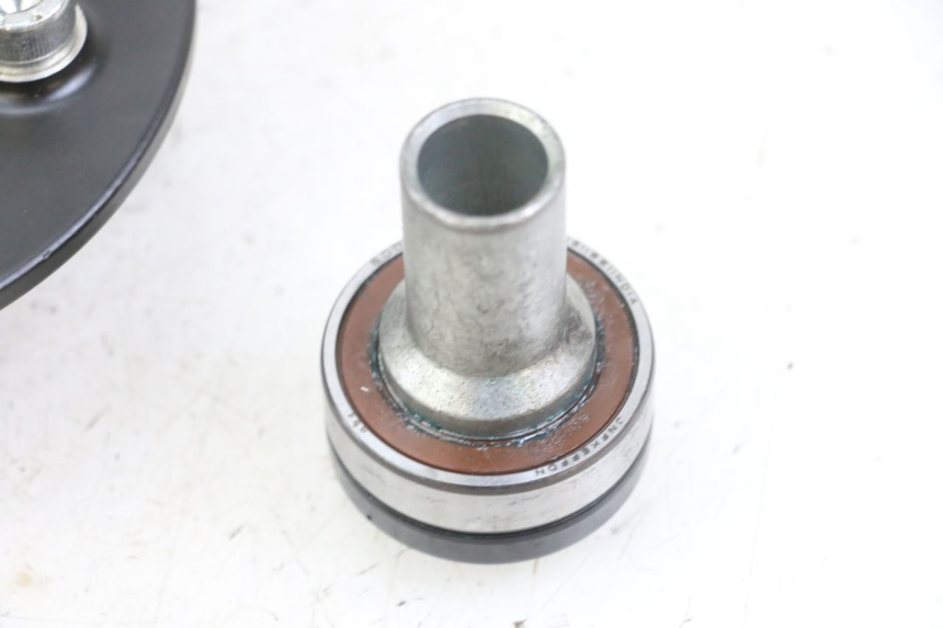 photo de SPROCKET MOUNT ROYAL ENFIELD HYMALAYAN 410 (2016 - 2023) - Alternative perspective