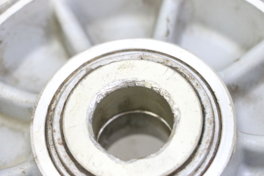 photo de SPROCKET MOUNT KTM SUPERENDURO R 950 (2005 - 2009) - Checked used part