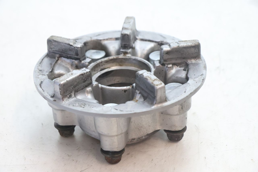 photo de SPROCKET CARRIER SUZUKI SV S 650 (2003 - 2009) - Zoom on usage condition