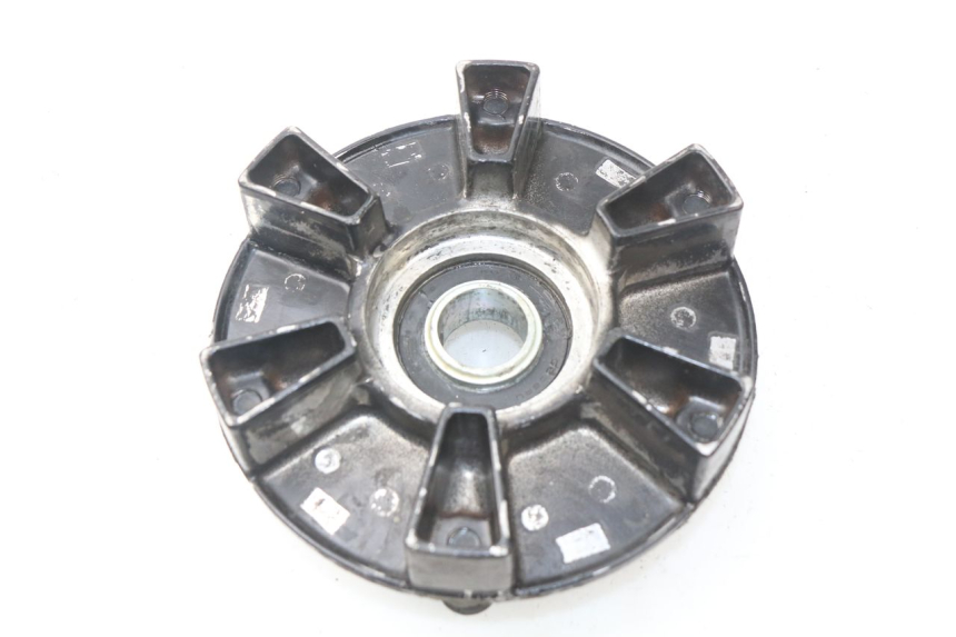 photo de SPROCKET MOUNT YAMAHA TDM ABS 900 (2002 - 2014) - Zoom on usage condition