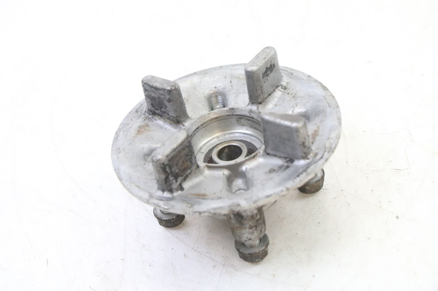 photo de SPROCKET MOUNT HONDA XLV VARADERO 125 (2000 - 2006) - Technical close-up