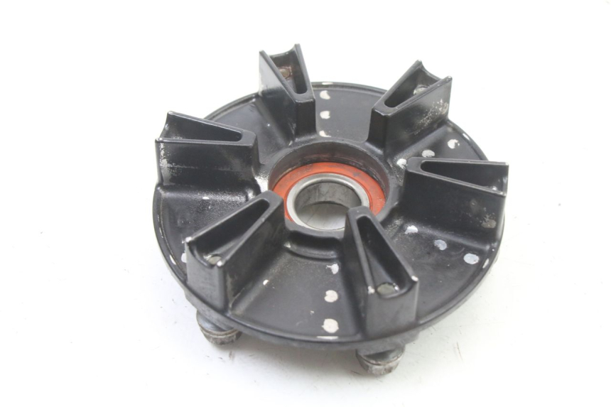 photo de SPROCKET MOUNT YAMAHA FZ6 FAZER S2 600 (2007 - 2011) - Component detail