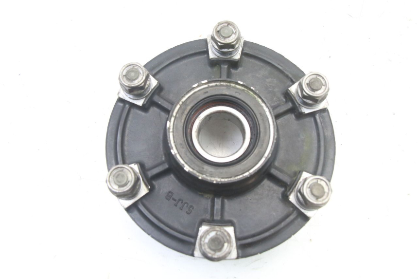 photo de SPROCKET MOUNT YAMAHA FZ6 FAZER S2 600 (2007 - 2011) - Alternative perspective