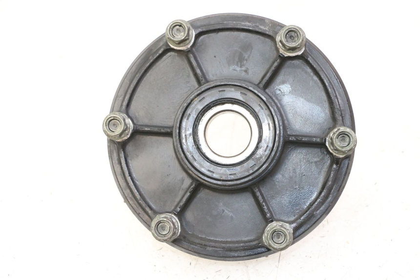 photo de SPROCKET MOUNT YAMAHA FZS FAZER 600 (2001 - 2003) - Main view