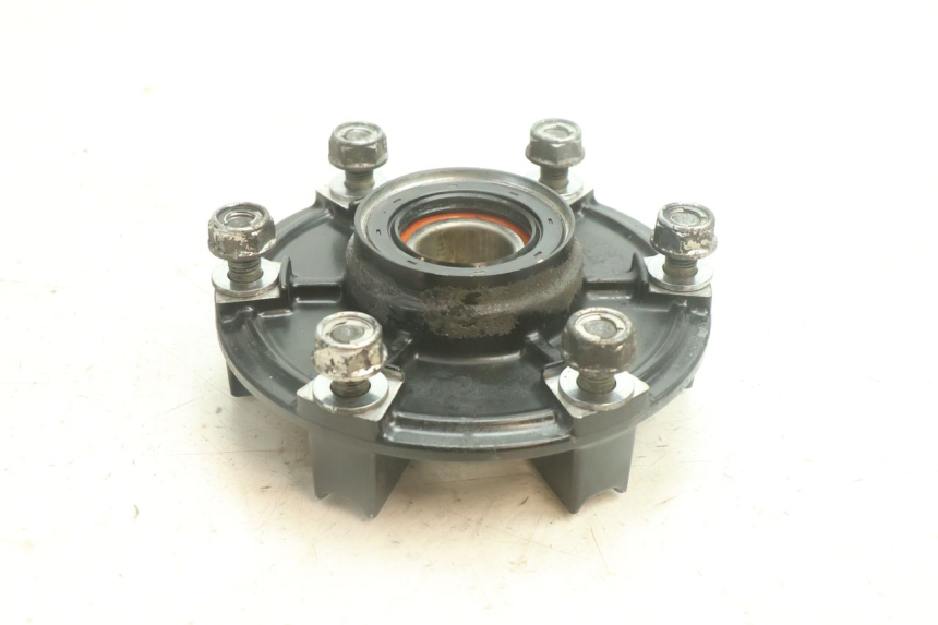 photo de SPROCKET MOUNT YAMAHA YZF R6 600 (2008 - 2009) - Component detail