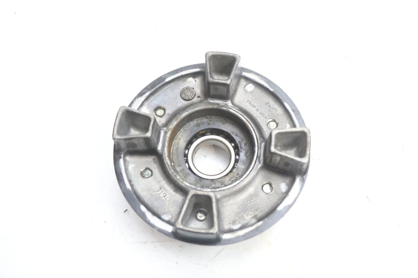 photo de SPROCKET MOUNT KAWASAKI ZX-6R ZX6R 600 (2000 - 2002) - Alternative perspective