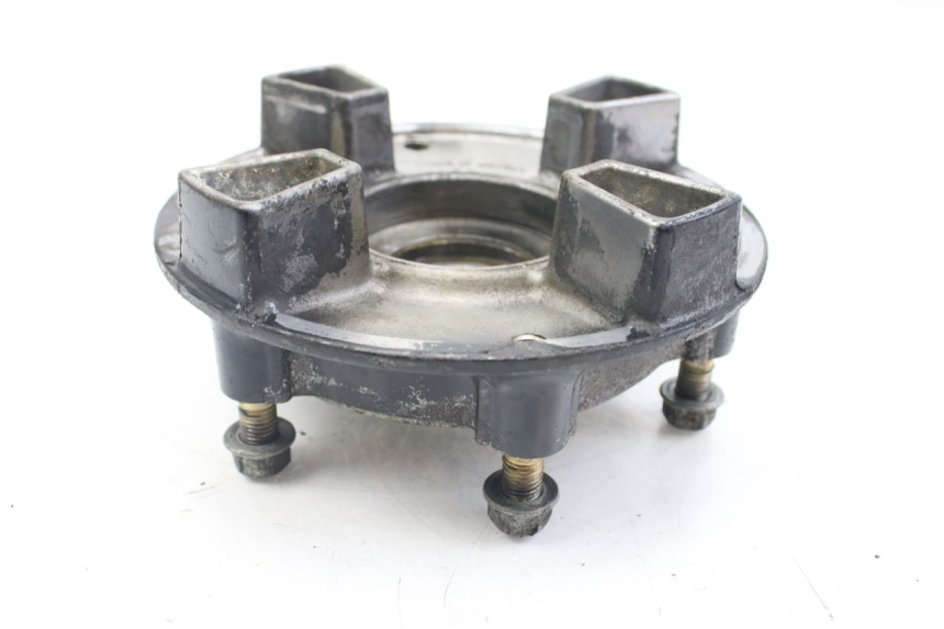 photo de SPROCKET CARRIER KAWASAKI ZZR 600 (1995 - 2004) - Zoom on usage condition