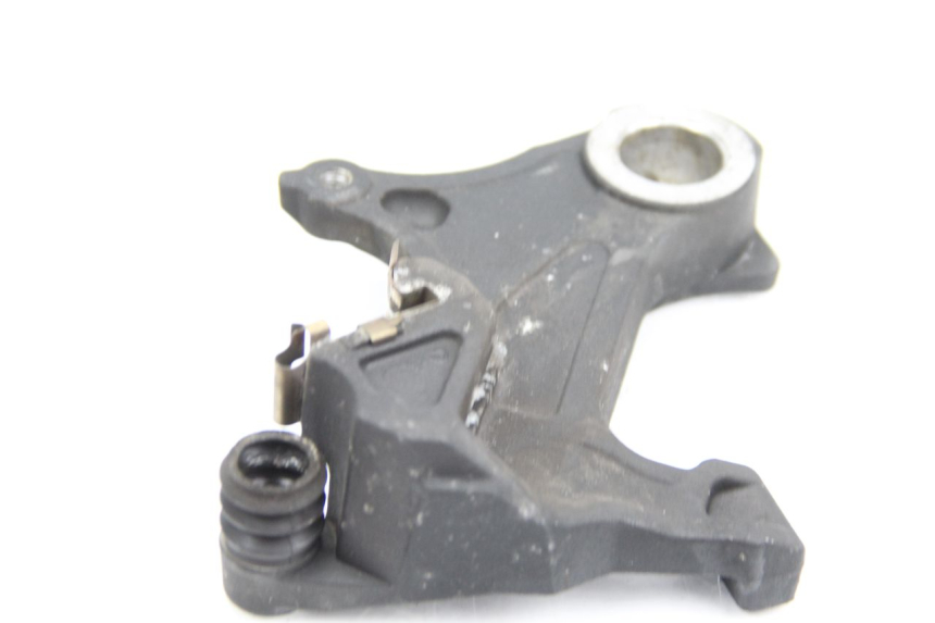 photo de REAR CALIPER BRACKET SUZUKI GSR 600 (2005 - 2012) - Component detail