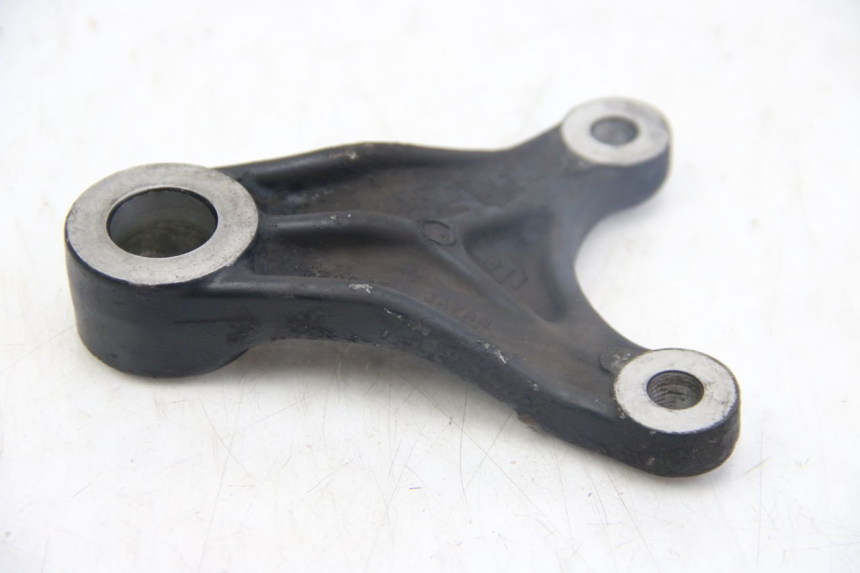 photo de REAR BRAKE CALIPER BRACKET SUZUKI GSX-F GSX  F 1100 (1988 - 1994) - Product overview