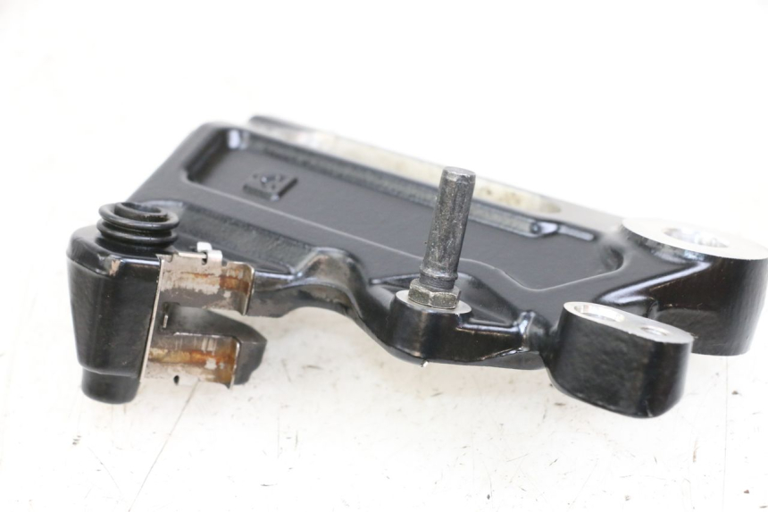 photo de REAR CALIPER BRACKET HUSQVARNA SVARTPILEN 401 (2018 - 2023) - Component detail
