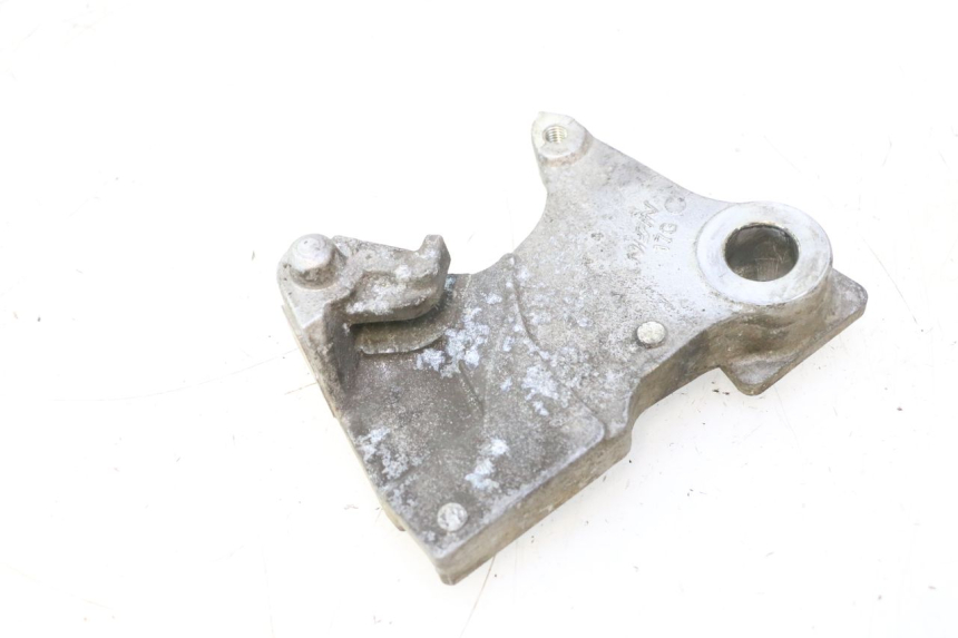 photo de REAR CALIPER BRACKET SUZUKI SV S 650 (2003 - 2009) - Zoom on usage condition